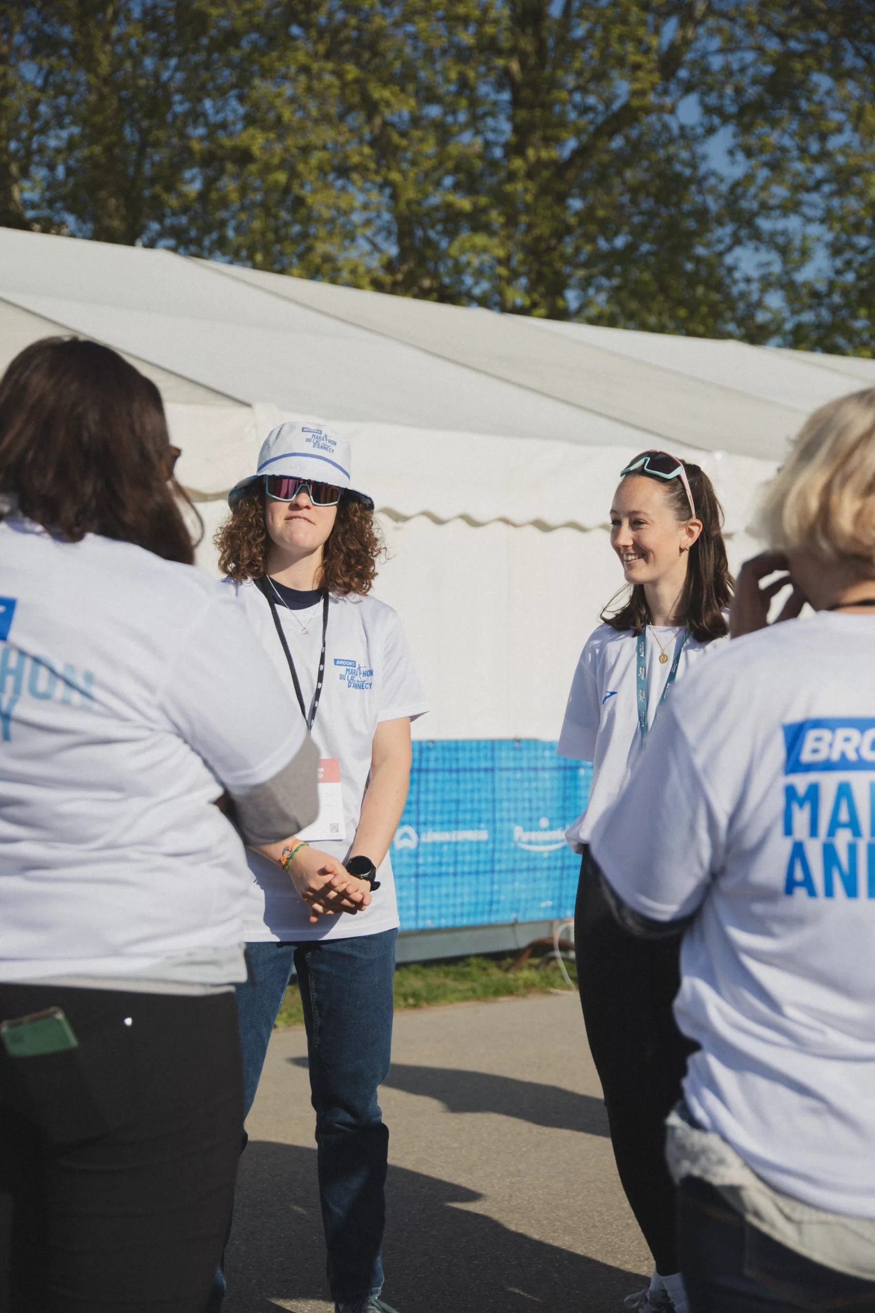 bénévoles marathon annecy